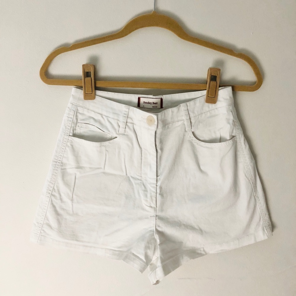 Aritzia Sunday Best High-Waisted White Shorts